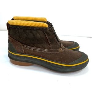 NEW Clarks 5.5 Outdoor Muckers Slope Boots Brown Yellow Snow Rain Thinsulate